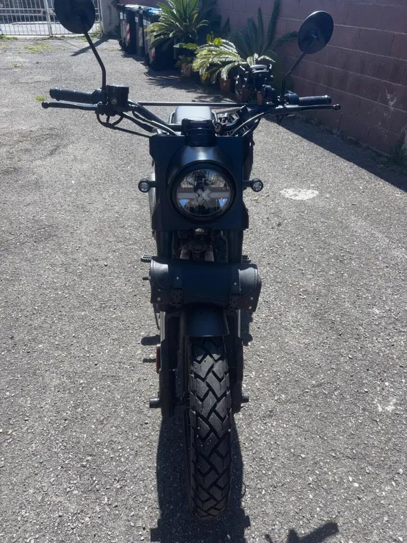 Brixton Motorcycles Felsberg 250 (2021 - 25) (3)
