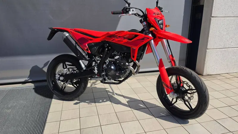 Betamotor RR 125 4T Motard T (2025 - 26)