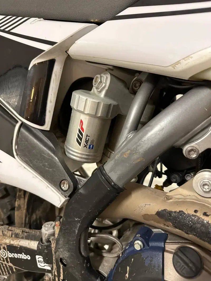 Husqvarna FE 250 (2021) (6)