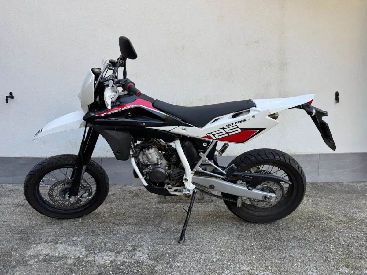 Husqvarna SMS 125 (2012 - 13) (4)