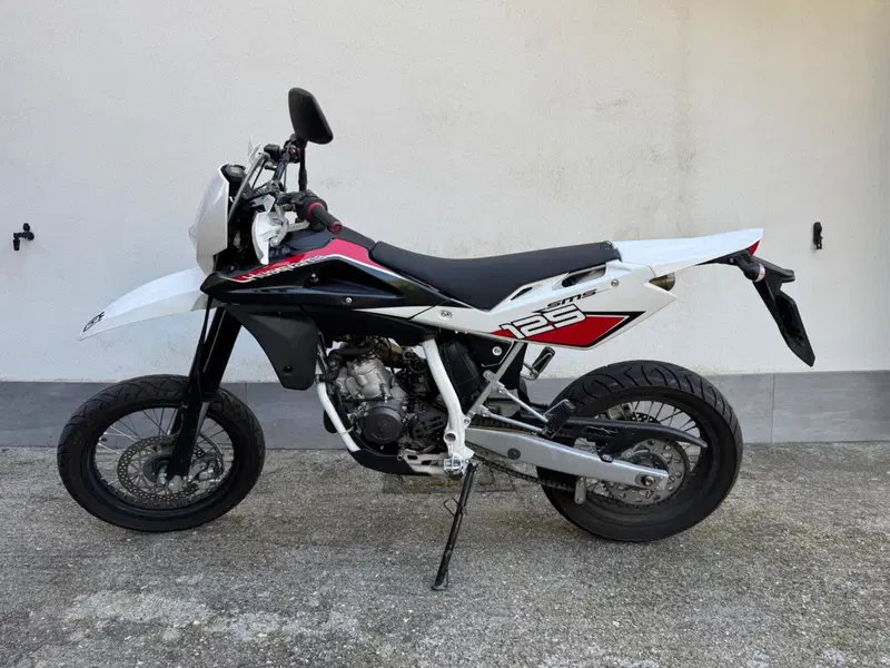 Husqvarna SMS 125 (2012 - 13) (4)