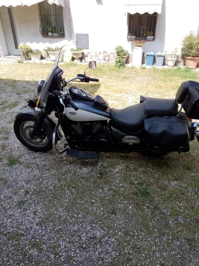 Kawasaki Vulcan VN 900 Classic (2011 - 16) (2)