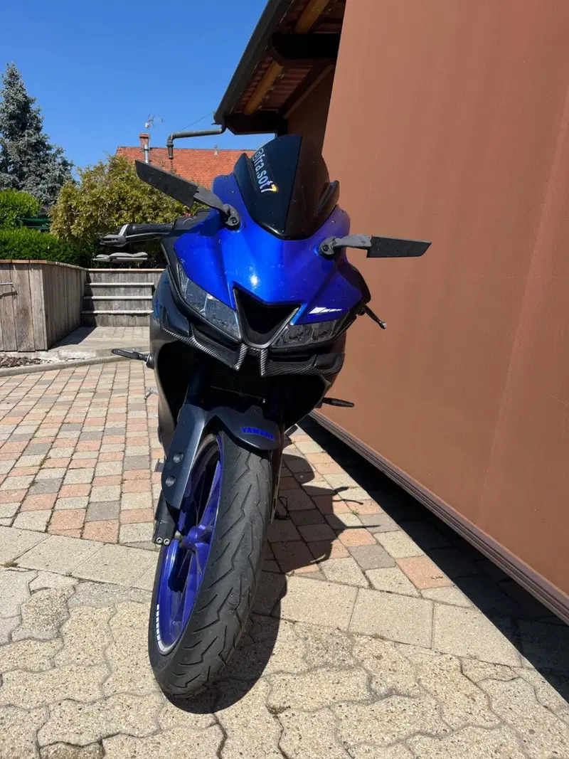 Yamaha YZF R125 (2023 - 26) (3)