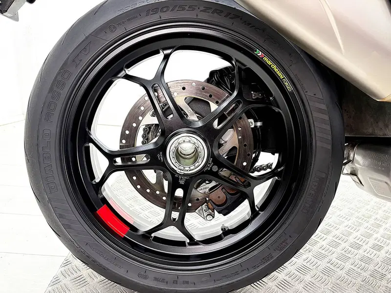 Ducati Multistrada V4 Pikes Peak (2025 - 26) (6)
