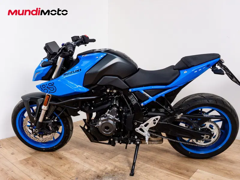 Suzuki GSX-8S (2025 - 26) (6)