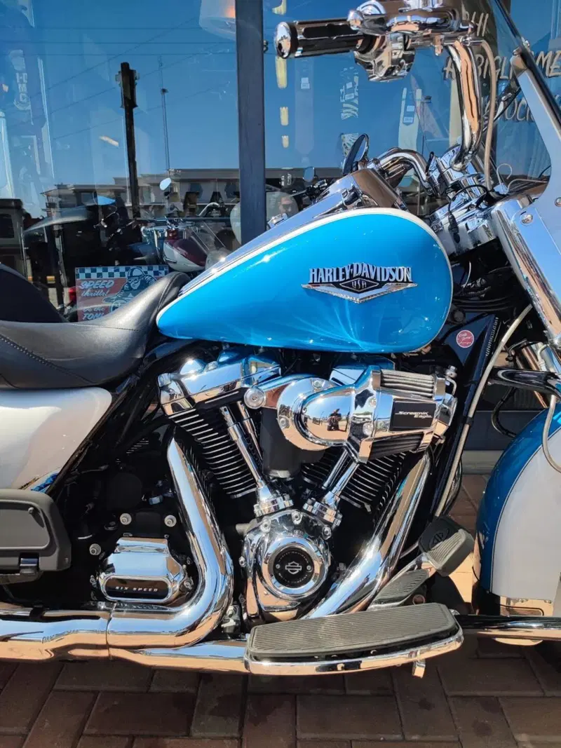 Harley-Davidson 107 Road King Classic (2017 - 18) - FLHRC (9)