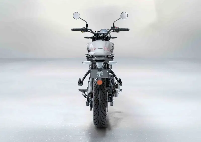 Royal Enfield Guerrilla 450 Guerrilla 450 Apex (2026) (12)