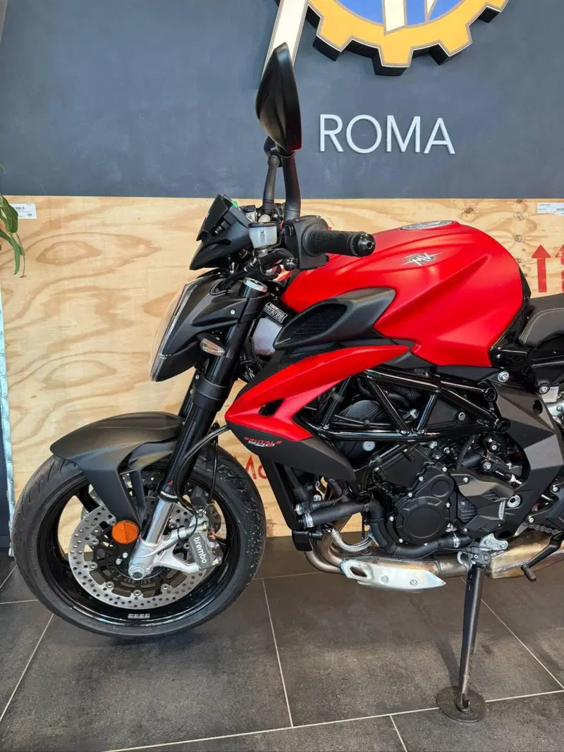 MV Agusta Brutale 800 (2026) (3)