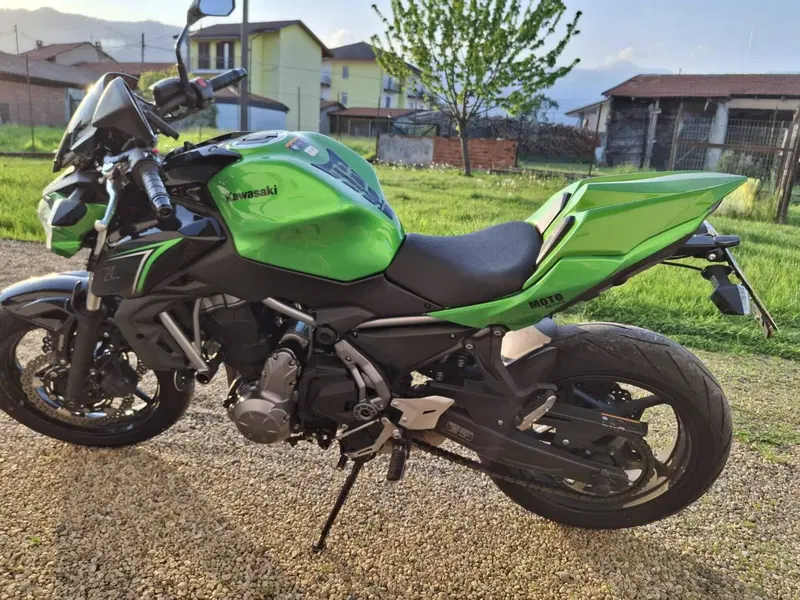 Kawasaki Z 650 (2017 - 19) (2)