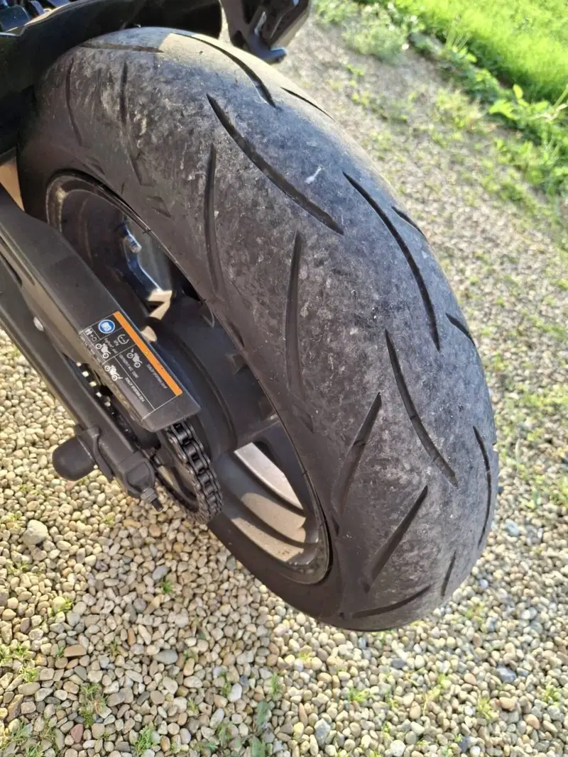 Kawasaki Z 650 (2017 - 19) (7)