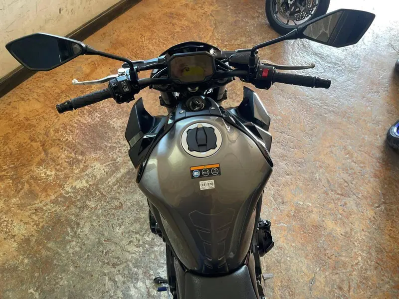 Kawasaki Z 900 (2021 - 24) (17)