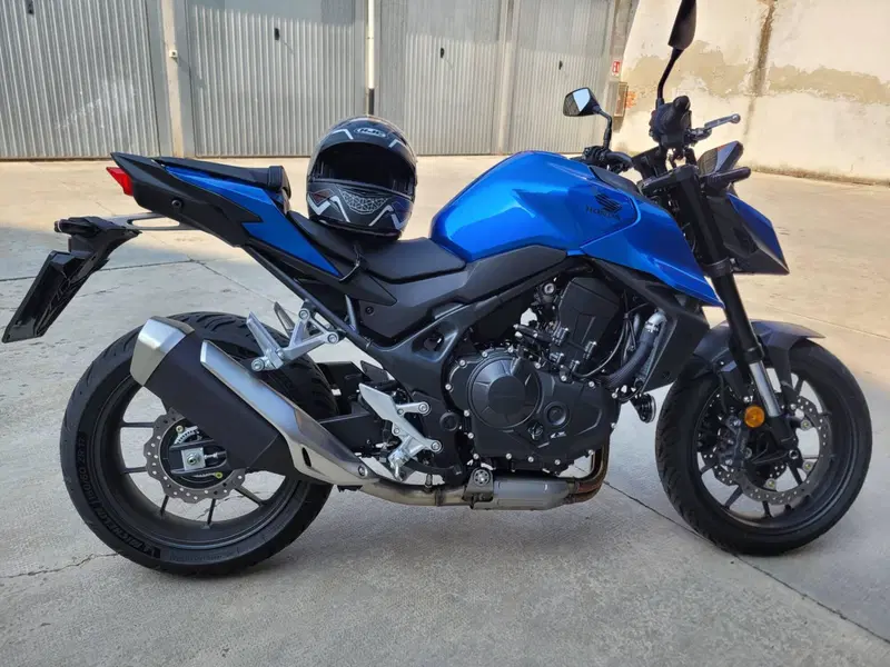 Honda CB 750 Hornet (2025)