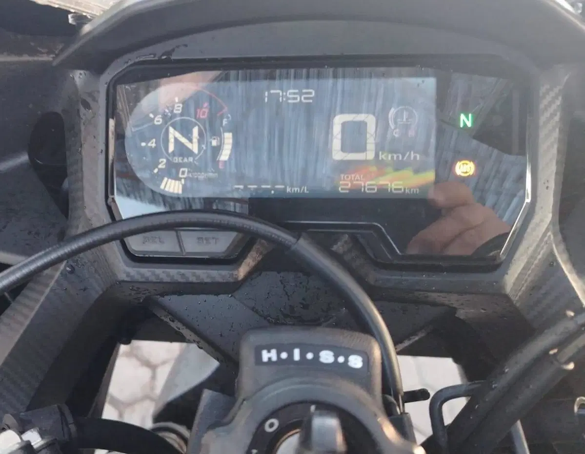 Honda CBR 500 R (2019 - 20) (6)