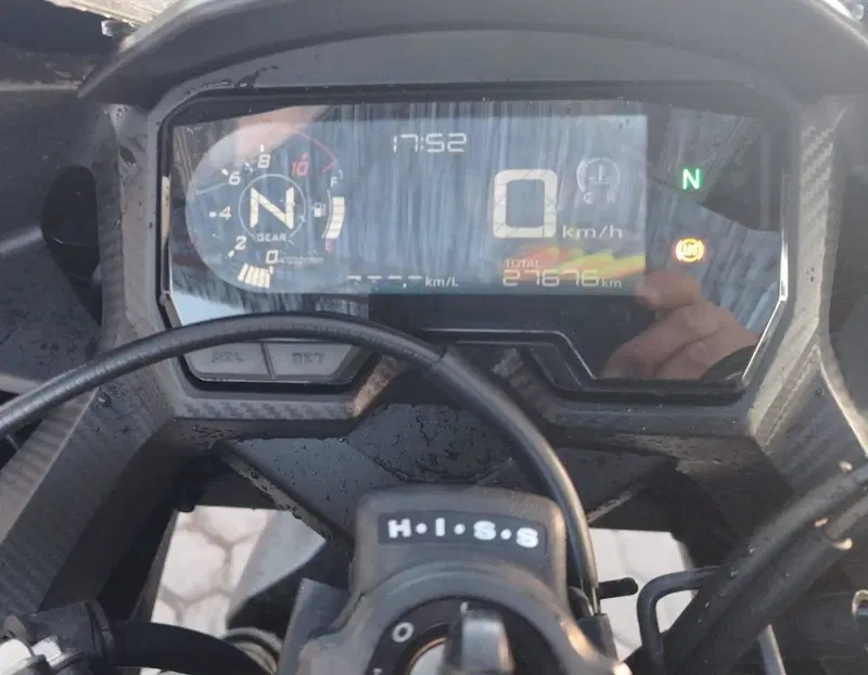 Honda CBR 500 R (2019 - 20) (6)