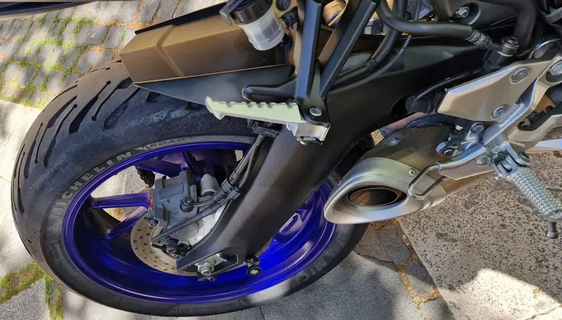 Yamaha MT-09 ABS (2013 - 15) (4)