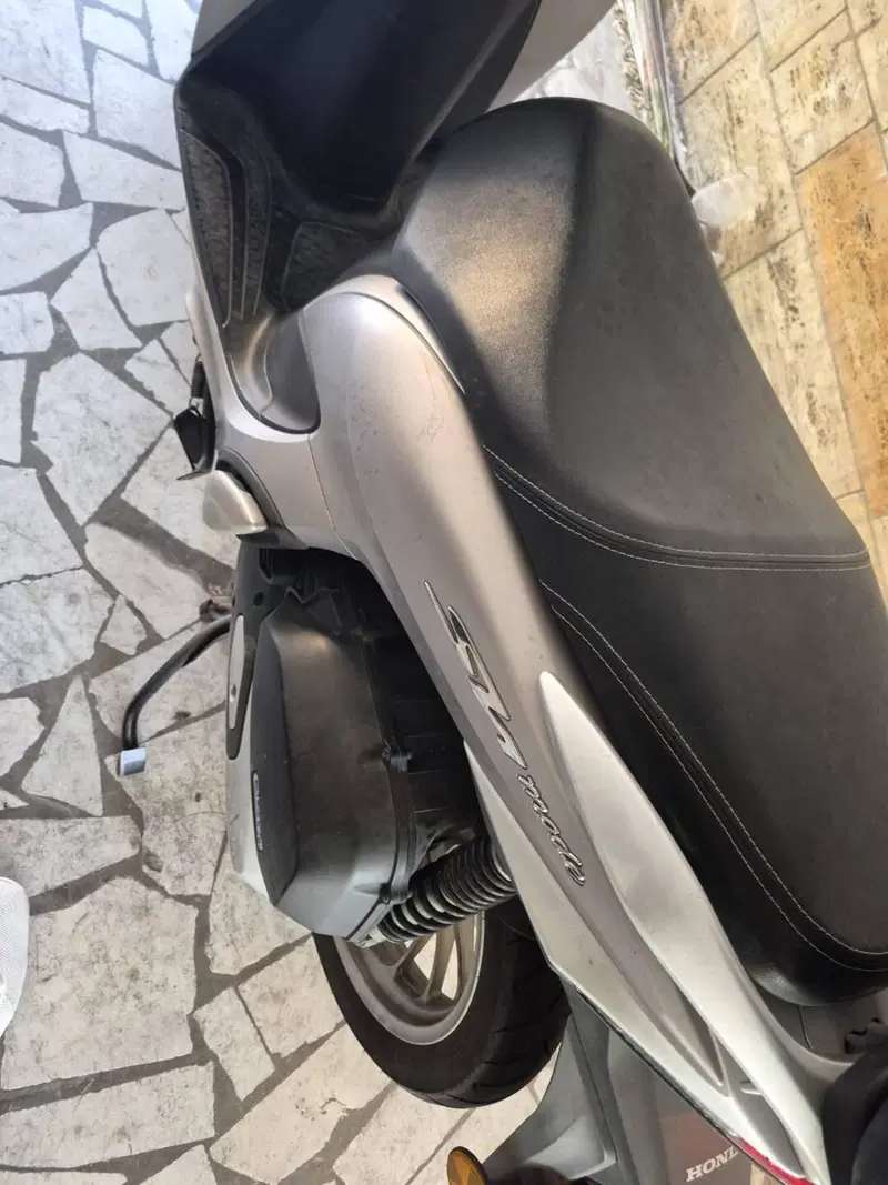 Honda SH 125 Mode (2021 - 23) (3)