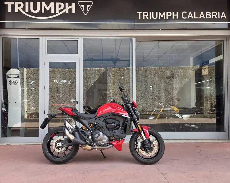 Ducati Monster 937 + (2021 - 25) (3)