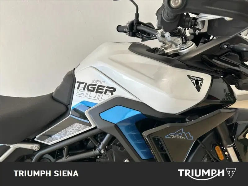 Triumph Tiger 900 Alpine Special Edition (2026) (5)