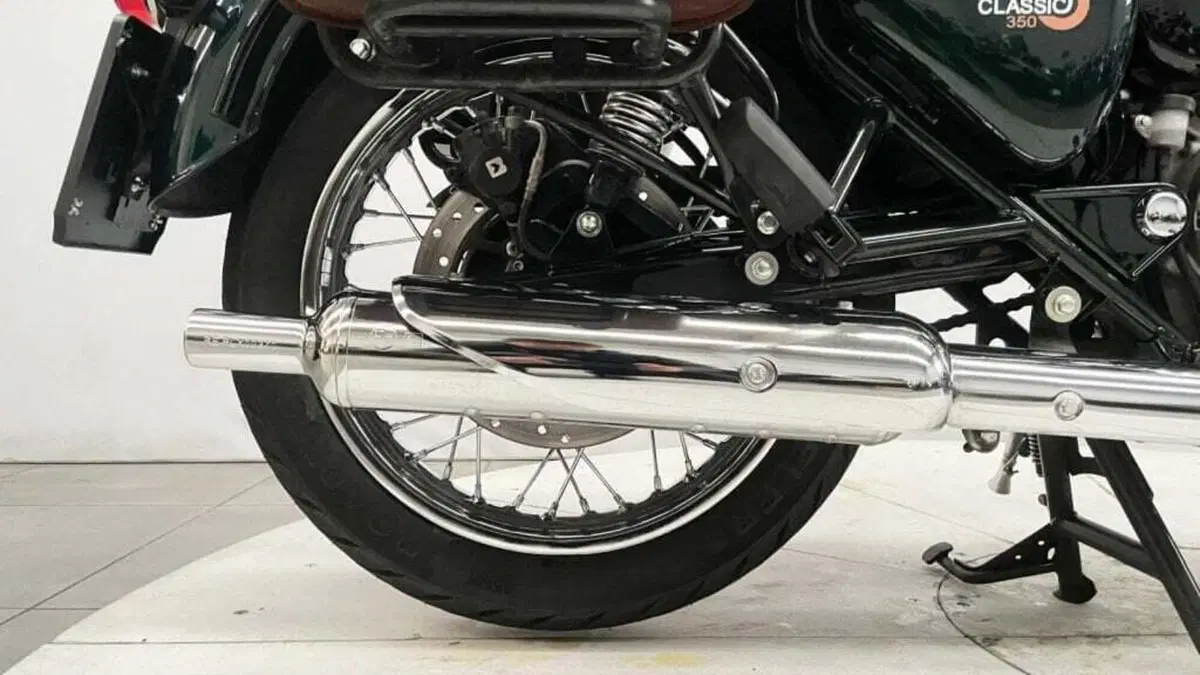 Royal Enfield Classic 350 (2021 - 26) (3)