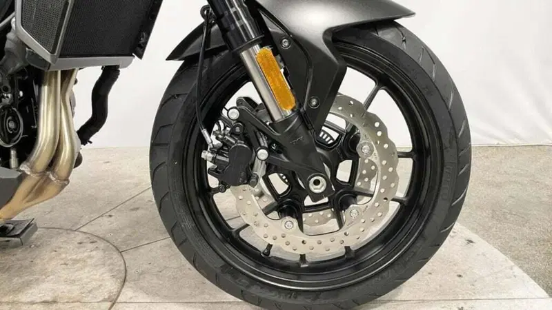 Voge Brivido 625R (2025 - 26) (5)