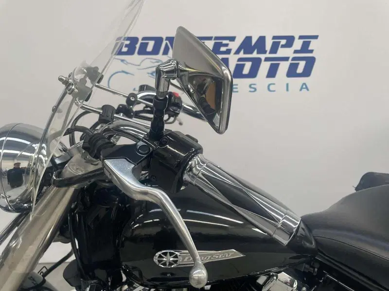 Yamaha XVS 650 Drag Star (1997 - 05) (4)