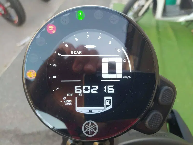 Yamaha XSR 700 (2022 - 26) (11)