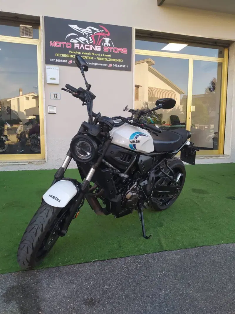 Yamaha XSR 700 (2022 - 26) (5)