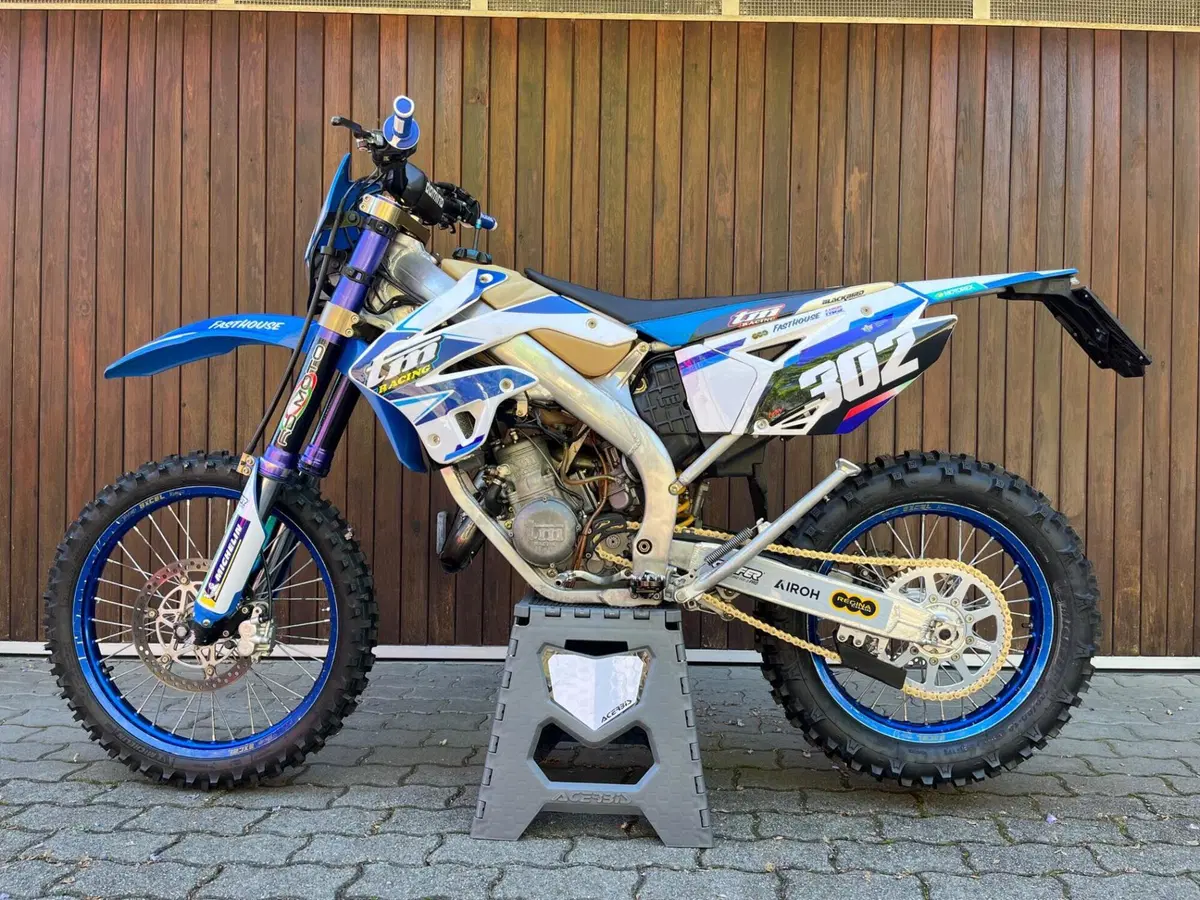 Tm Moto EN 125 (2008 - 09) (3)