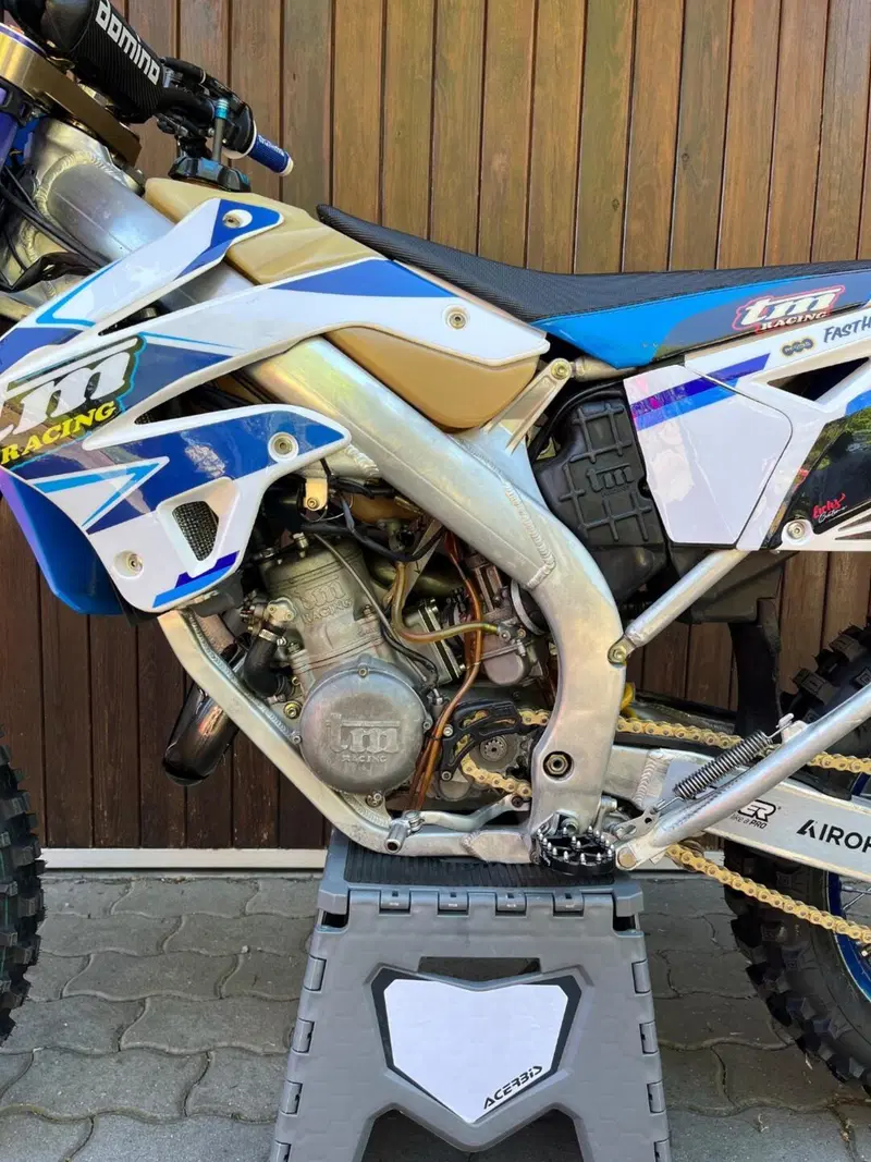 Tm Moto EN 125 (2008 - 09) (9)