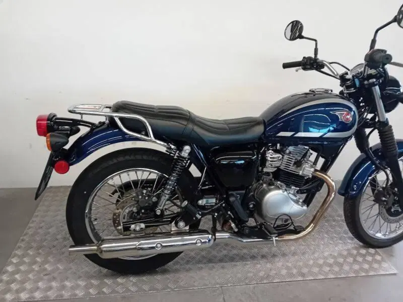 Kawasaki W 230 (2025 - 26) (6)