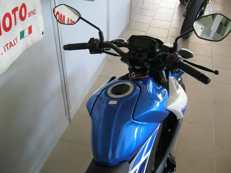 Suzuki GSX-S125 (2025 - 26) (9)
