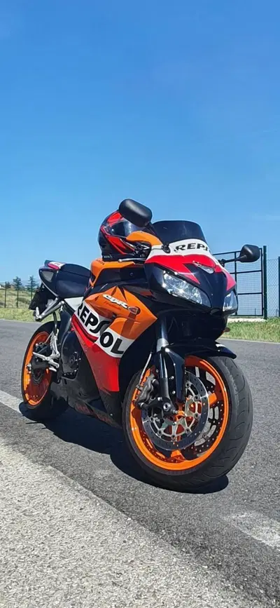 Honda CBR 1000 RR Fireblade (2006 - 07) usata