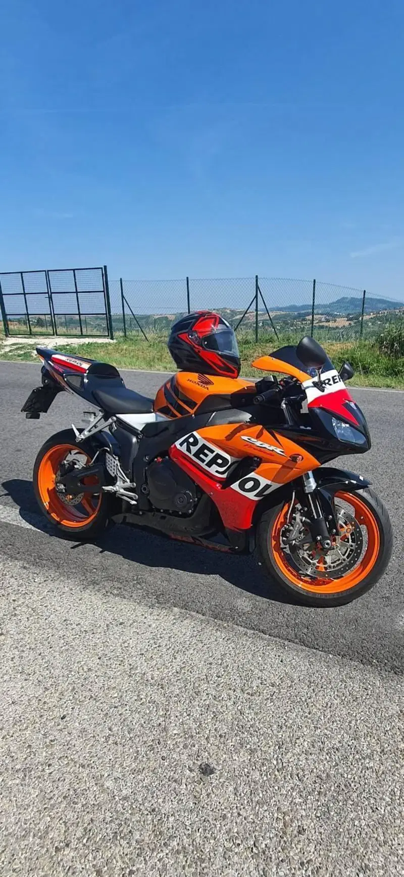 Honda CBR 1000 RR Fireblade (2006 - 07) (4)