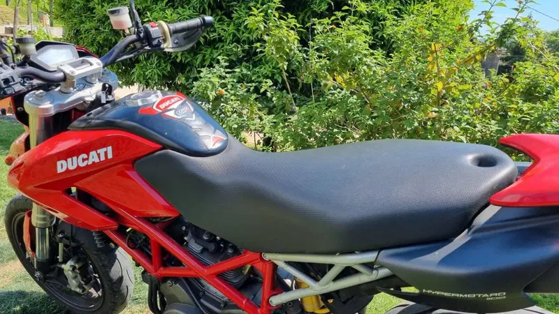 Ducati Hypermotard 1100 (2007 - 09) (8)