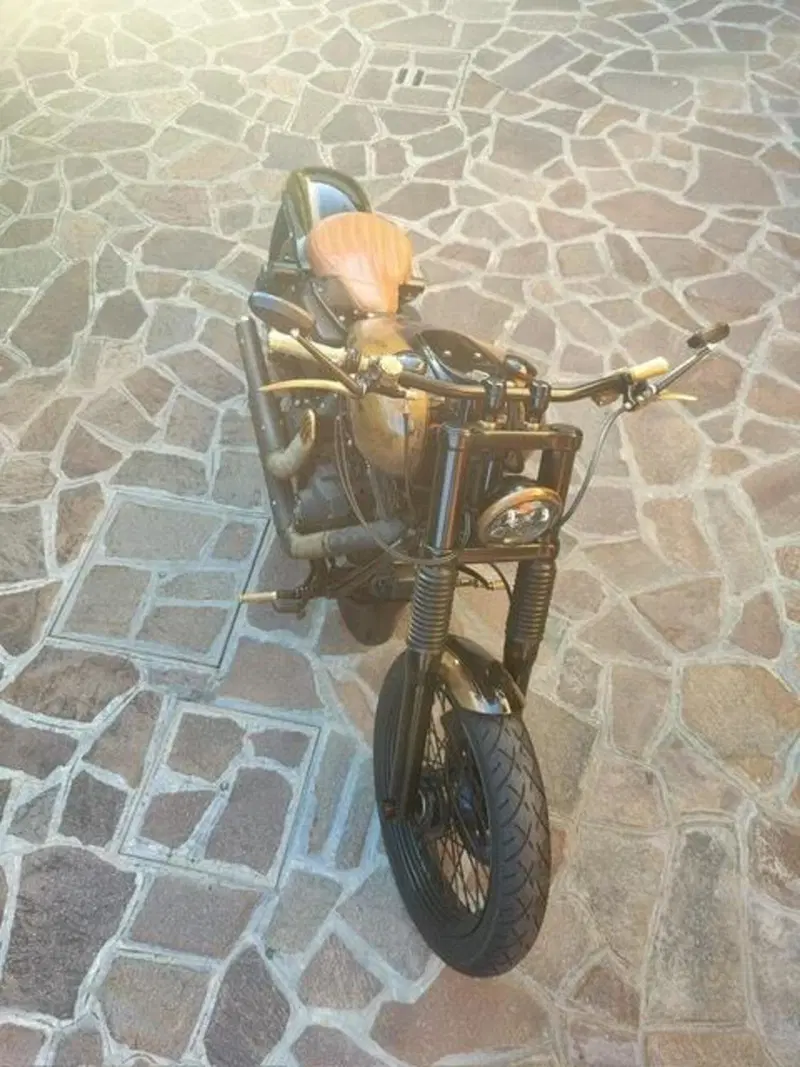 Harley-Davidson 1584 Street Bob (2008 - 15) - FXDB (2)