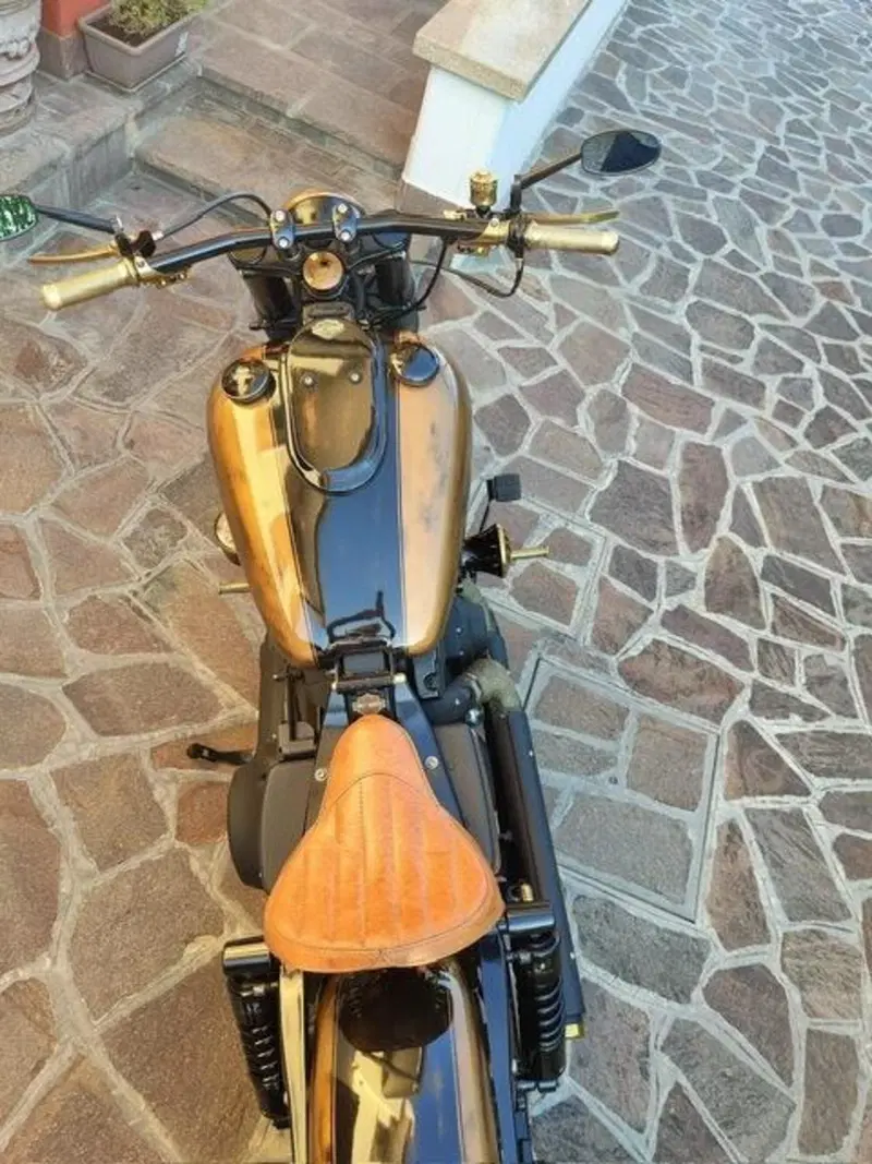 Harley-Davidson 1584 Street Bob (2008 - 15) - FXDB (3)