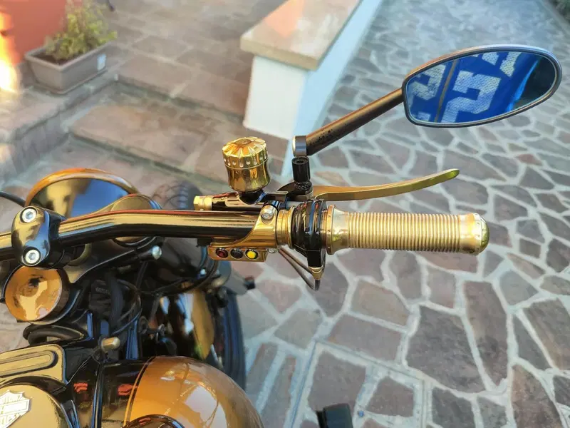 Harley-Davidson 1584 Street Bob (2008 - 15) - FXDB (4)
