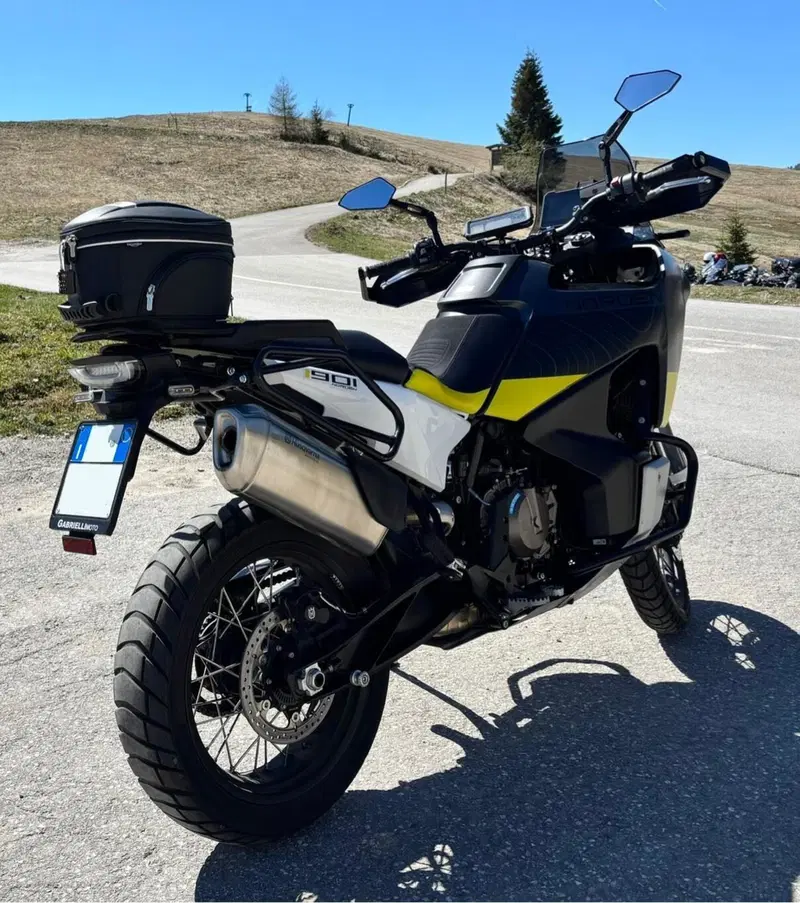 Husqvarna Norden 901 (2022 - 26) (2)