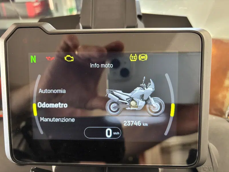 Husqvarna Norden 901 (2022 - 26) (6)