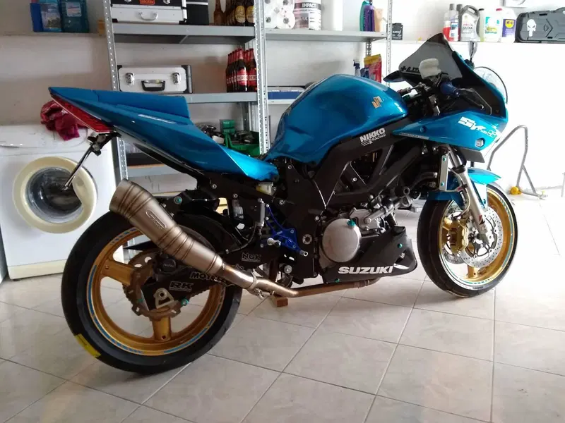 Suzuki SV 650 S (2006 - 11) (2)