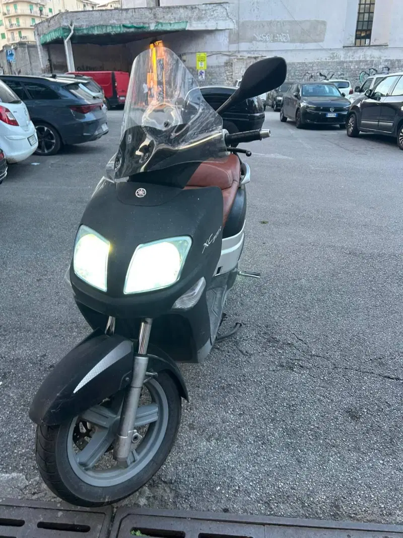 Yamaha XC 300 Versity (3)