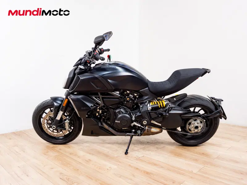 Ducati Diavel 1260 Lamborghini (2021) (5)