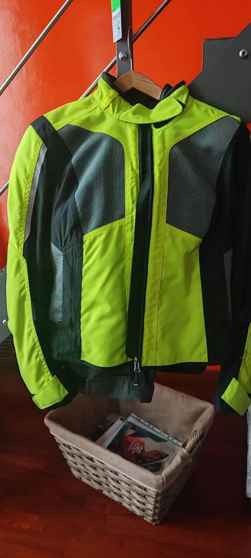 Vendo giubbotto e pantaloni Bmw