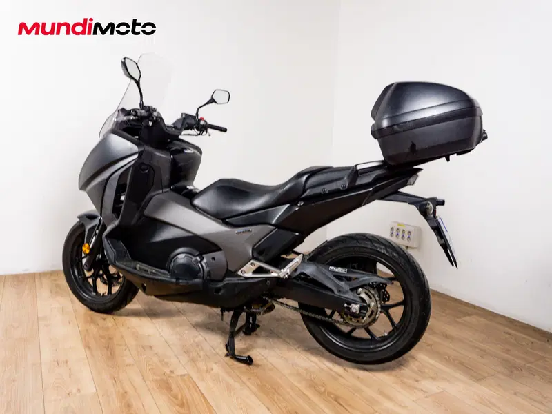 Honda Integra 750 DCT ABS (2014 - 15) (7)