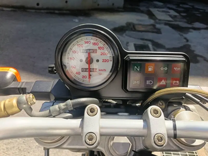Ducati Monster 900 (1993 - 96) (5)