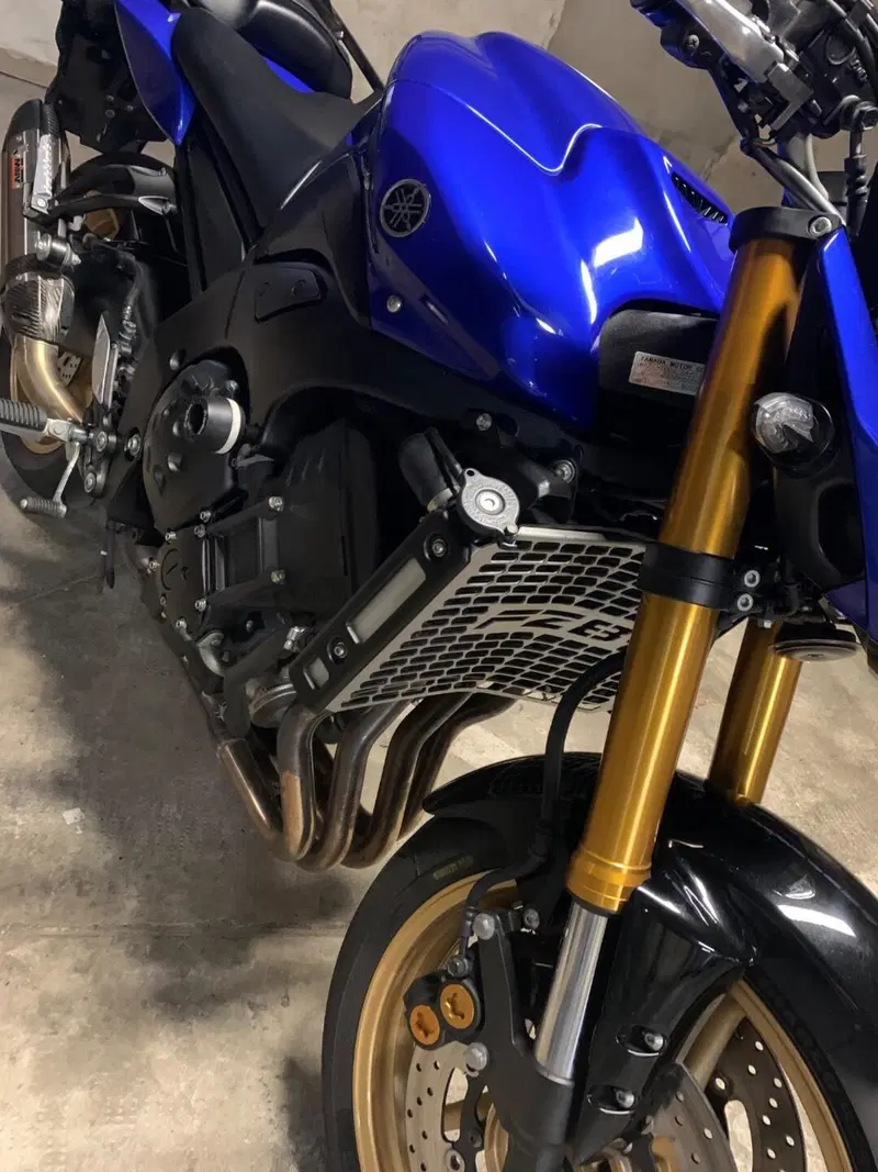 Yamaha FZ8 (2010 - 12) (5)
