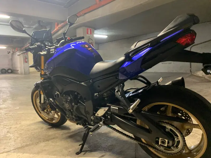 Yamaha FZ8 (2010 - 12) (8)