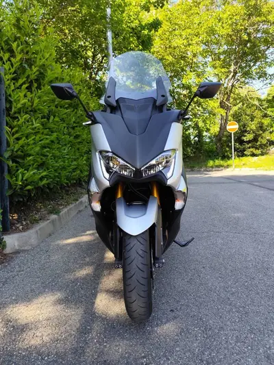 Yamaha T-Max 530 SX (2017 - 19) usata