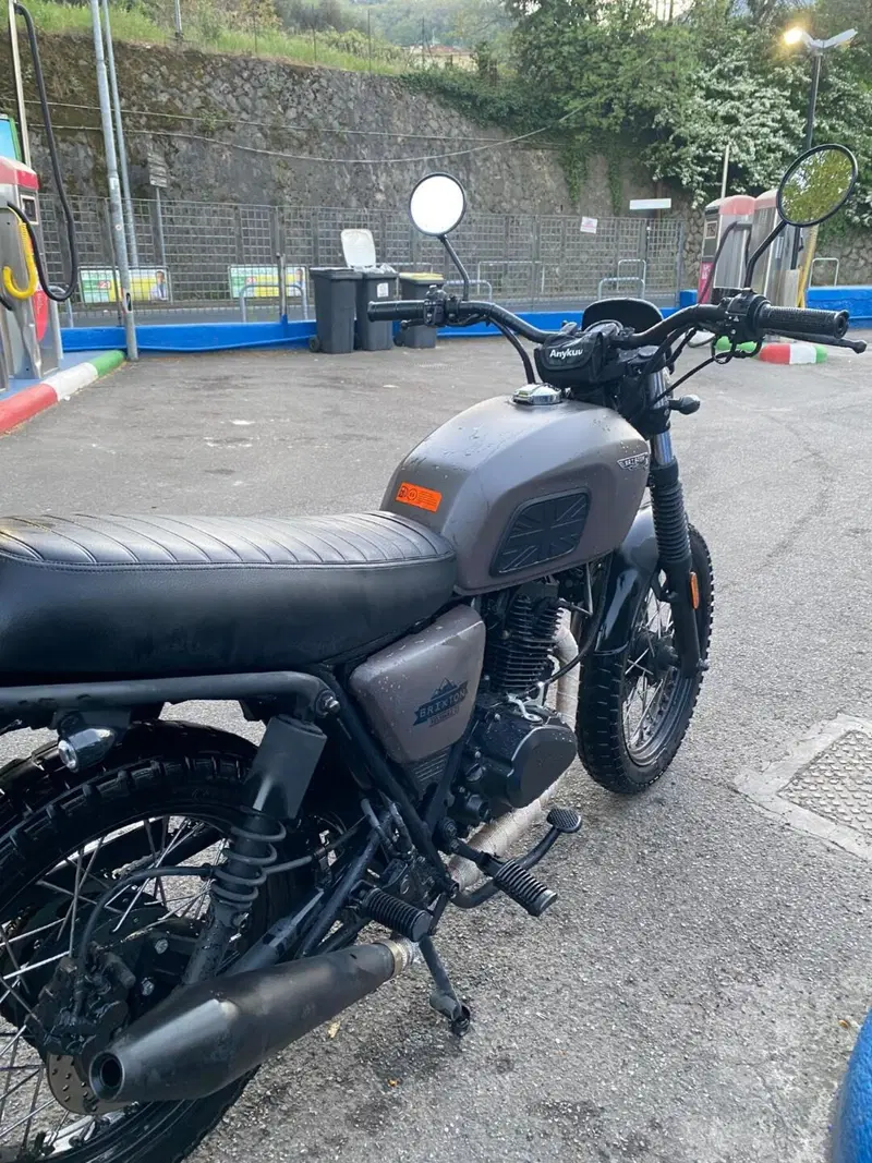 Brixton Motorcycles Felsberg 125 CBS (2021 - 25) (4)