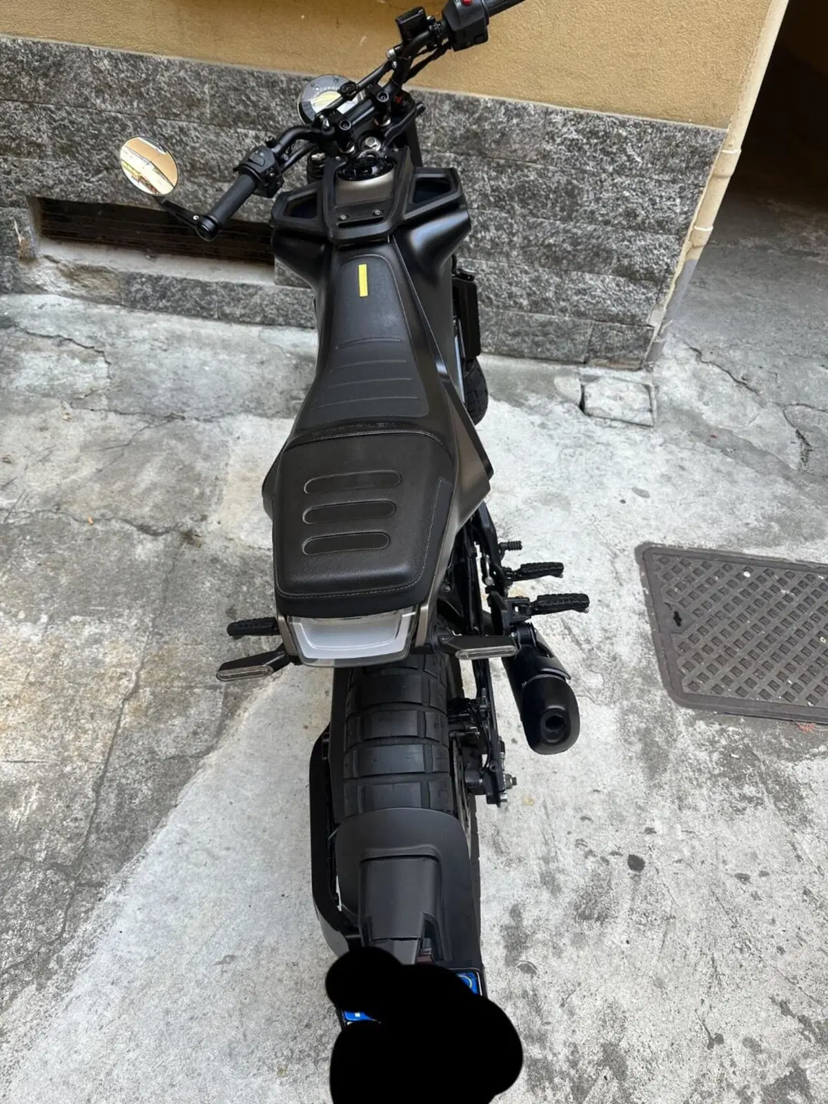 Husqvarna Svartpilen 401 (2021 - 23) (5)